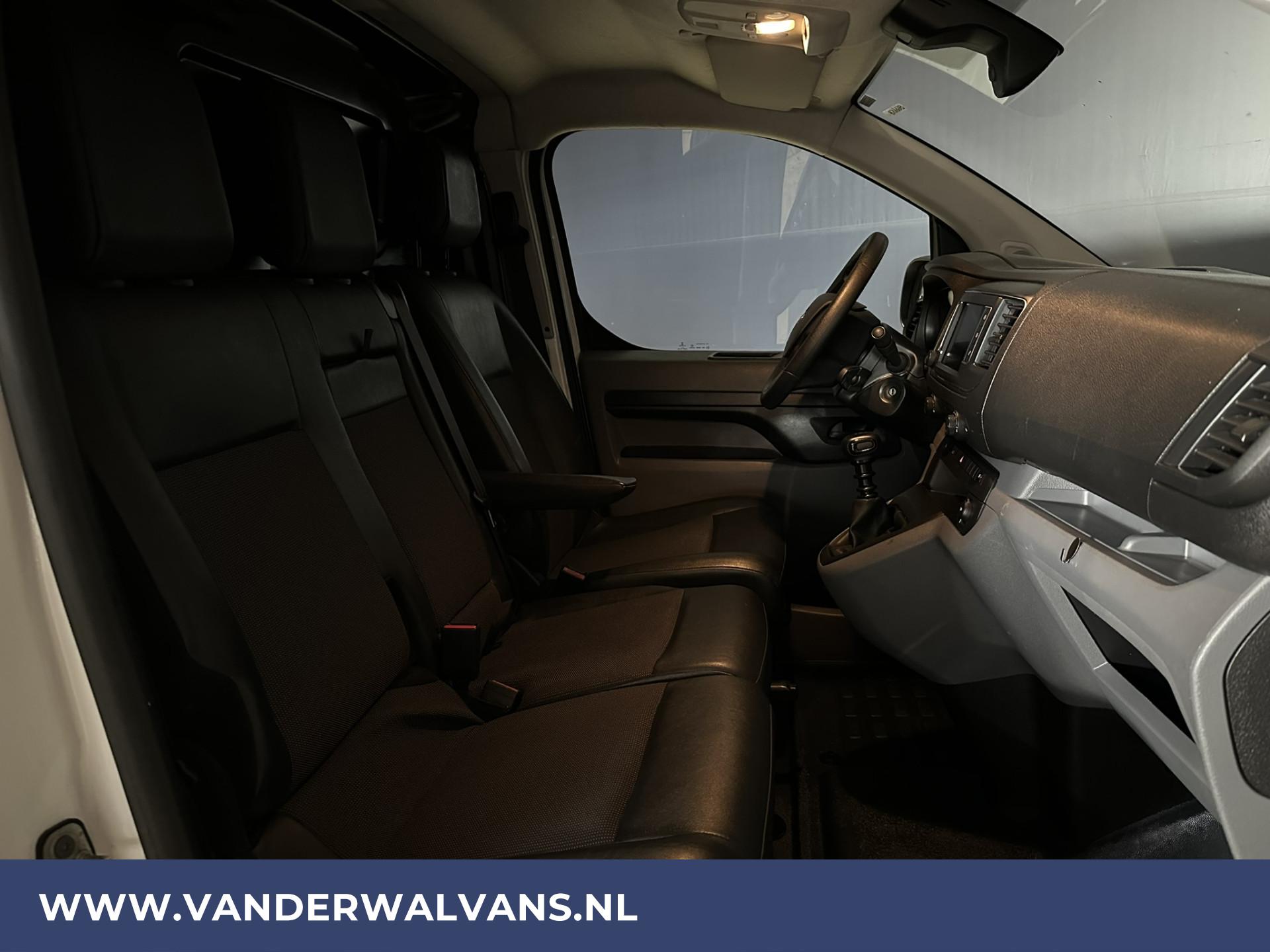 Foto 7 van Opel Vivaro 1.5CDTI 120pk L2H1 Euro6 Airco | Apple Carplay | Cruisecontrol