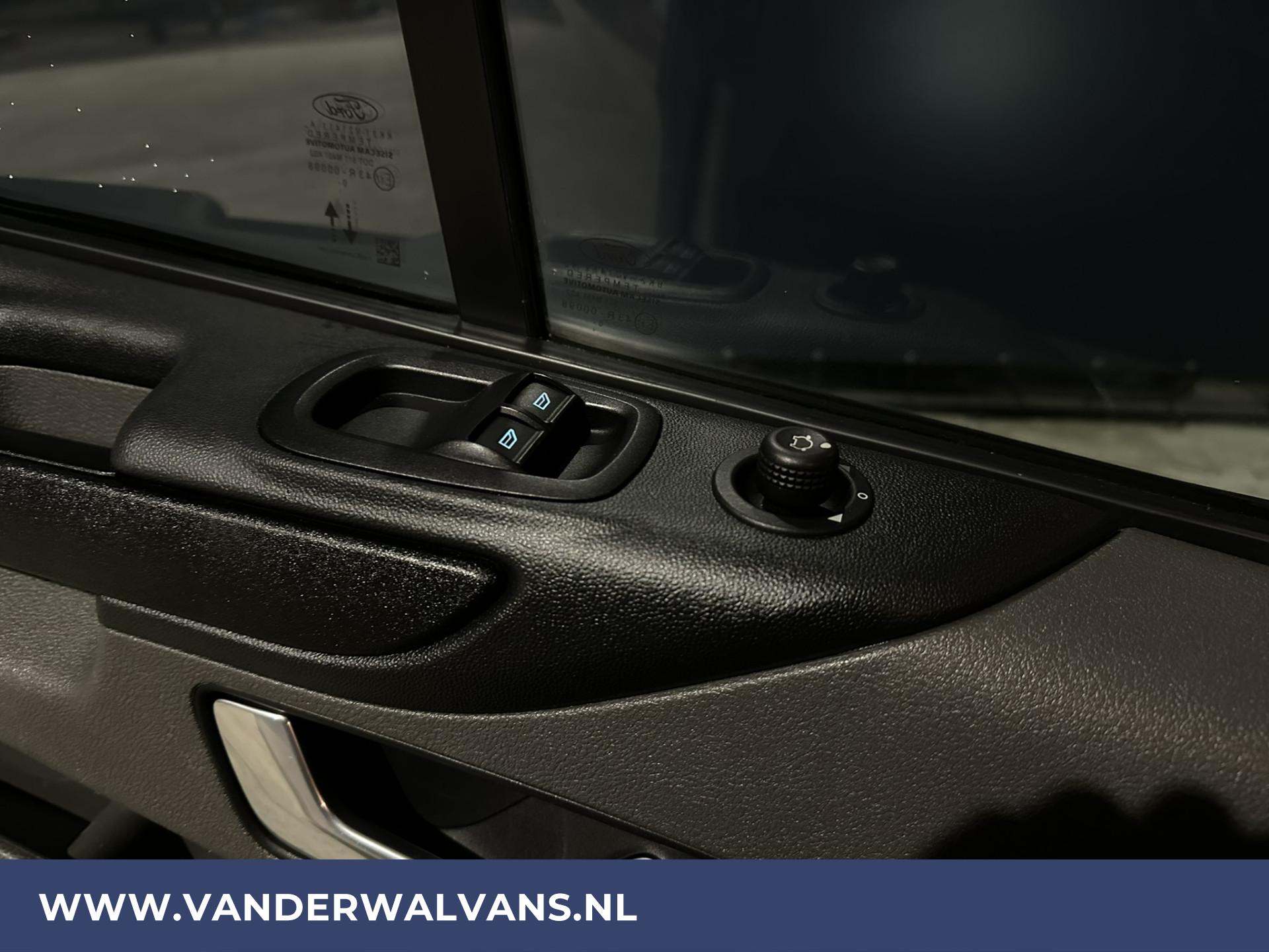 Foto 19 van Ford Transit Custom 2.0 TDCI L1H1 Euro6 Airco | Cruisecontrol | Apple Carplay | Navigatie
