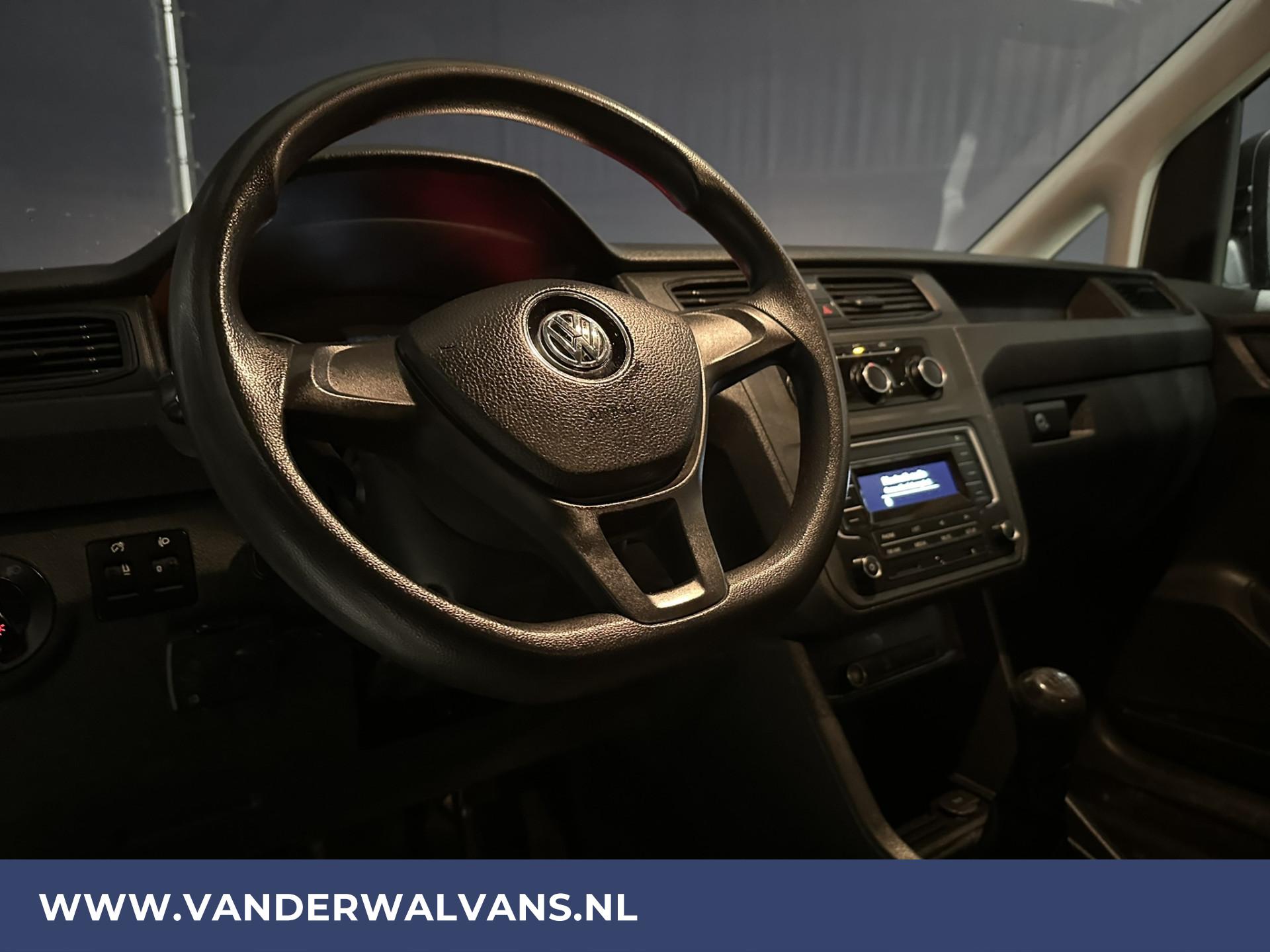 Foto 13 van Volkswagen Caddy 2.0TDI L1H1 Euro6 Airco | Trekhaak | Cruisecontrol | Zijdeur