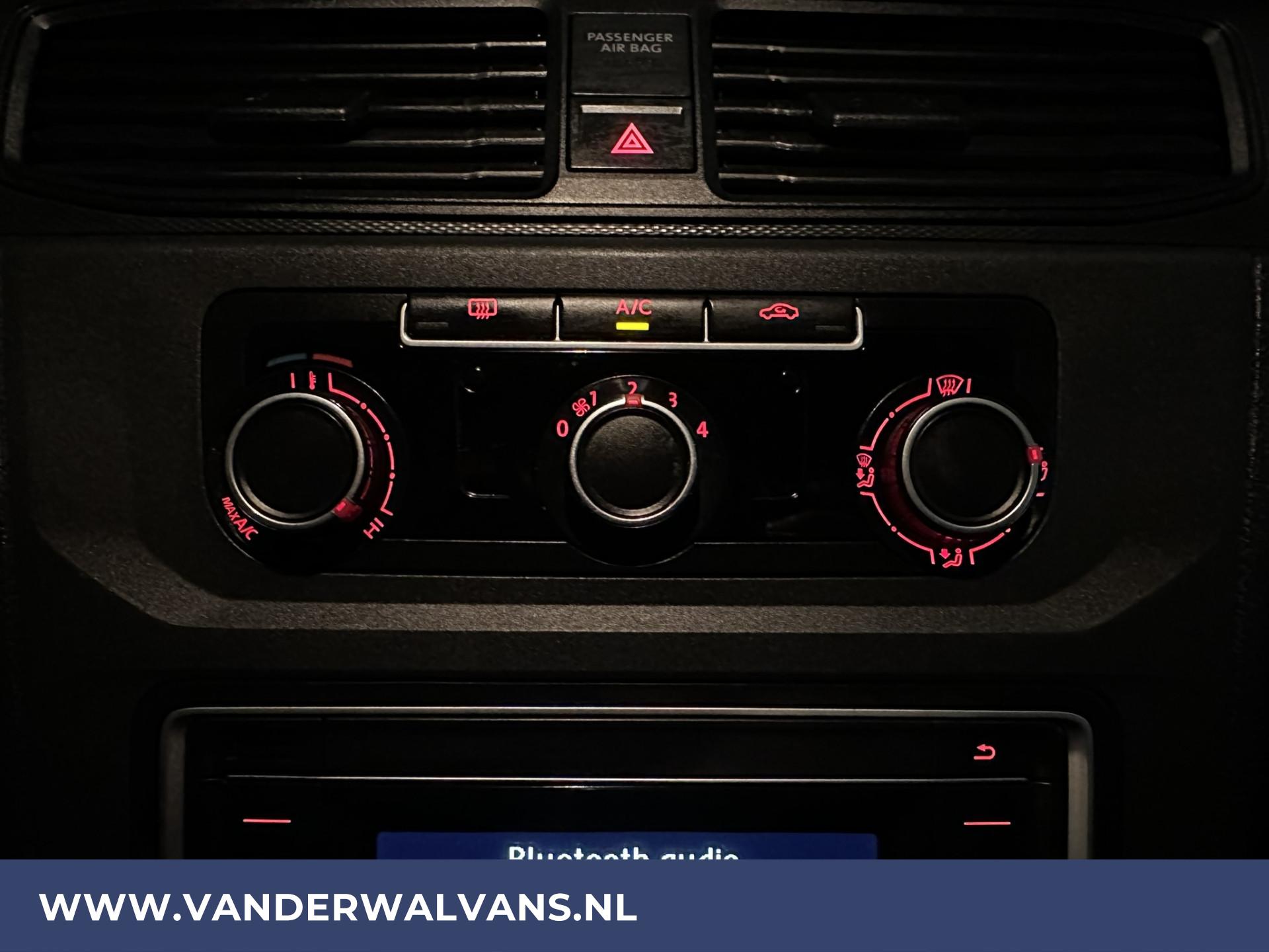 Foto 4 van Volkswagen Caddy 2.0TDI L1H1 Euro6 Airco | Trekhaak | Cruisecontrol | Zijdeur