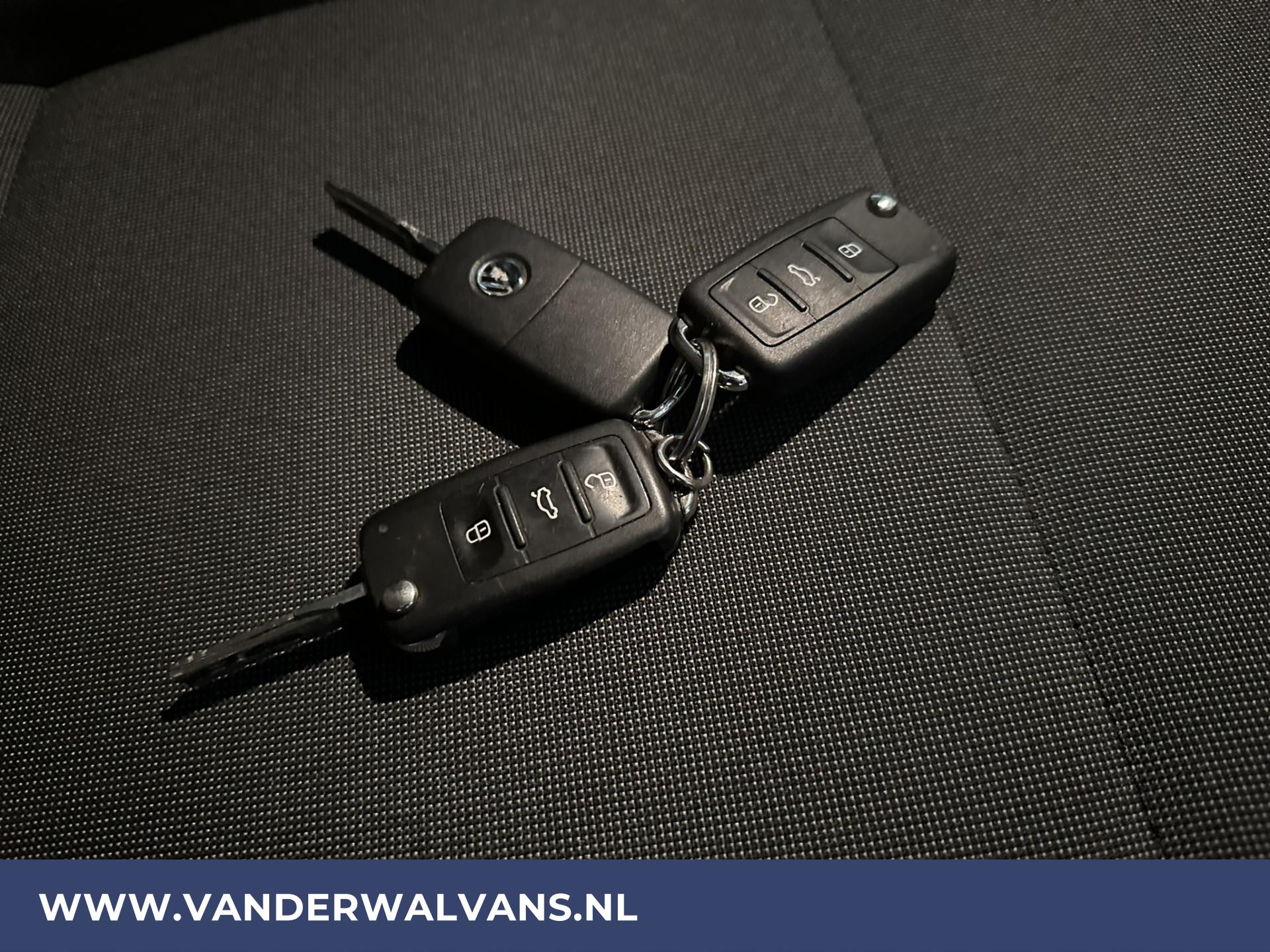 Foto 16 van Volkswagen Caddy 1.6 TDI L1H1 Airco | Cruisecontrol | Bluetooth telefoonvoorbereiding
