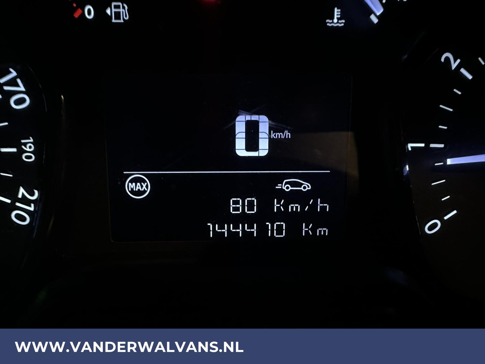 Foto 19 van Opel Vivaro 2.0 CDTI 150pk L3H1 XL Euro6 Airco | Apple Carplay | Navigatie | Camera | 2500kg trekvermogen