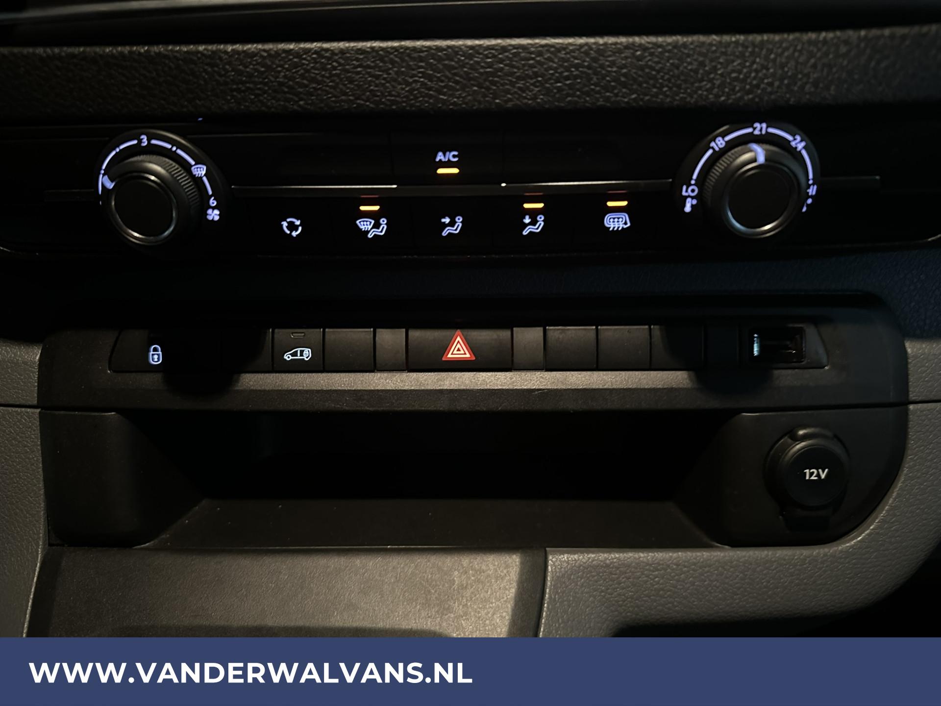Foto 4 van Opel Vivaro 2.0 CDTI 150pk L3H1 XL Euro6 Airco | Apple Carplay | Navigatie | Camera | 2500kg trekvermogen