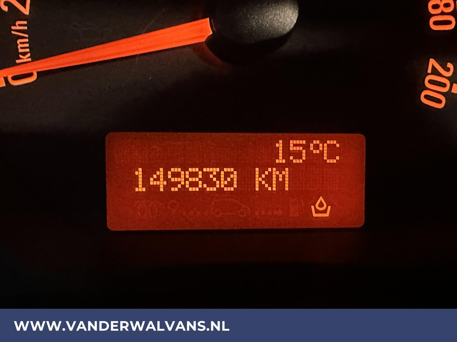 Foto 18 van Opel Movano 2.3 CDTI 146pk L2H2 Euro6 Airco | Imperiaal | Trap | Navigatie