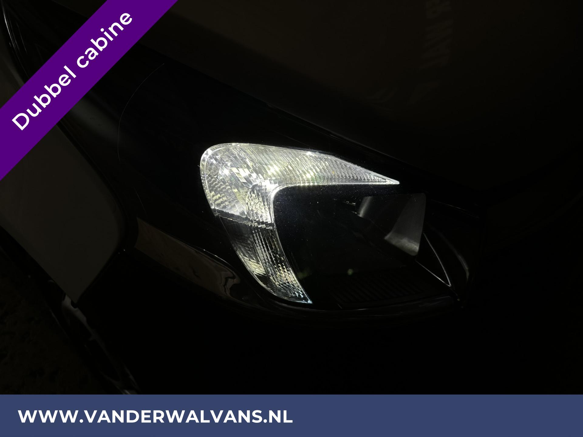 Foto 8 van Opel Vivaro 1.6 CDTI 126pk L2H1 Dubbele cabine Euro6 Airco | 6-zits | Navigatie | Camera | Trekhaak