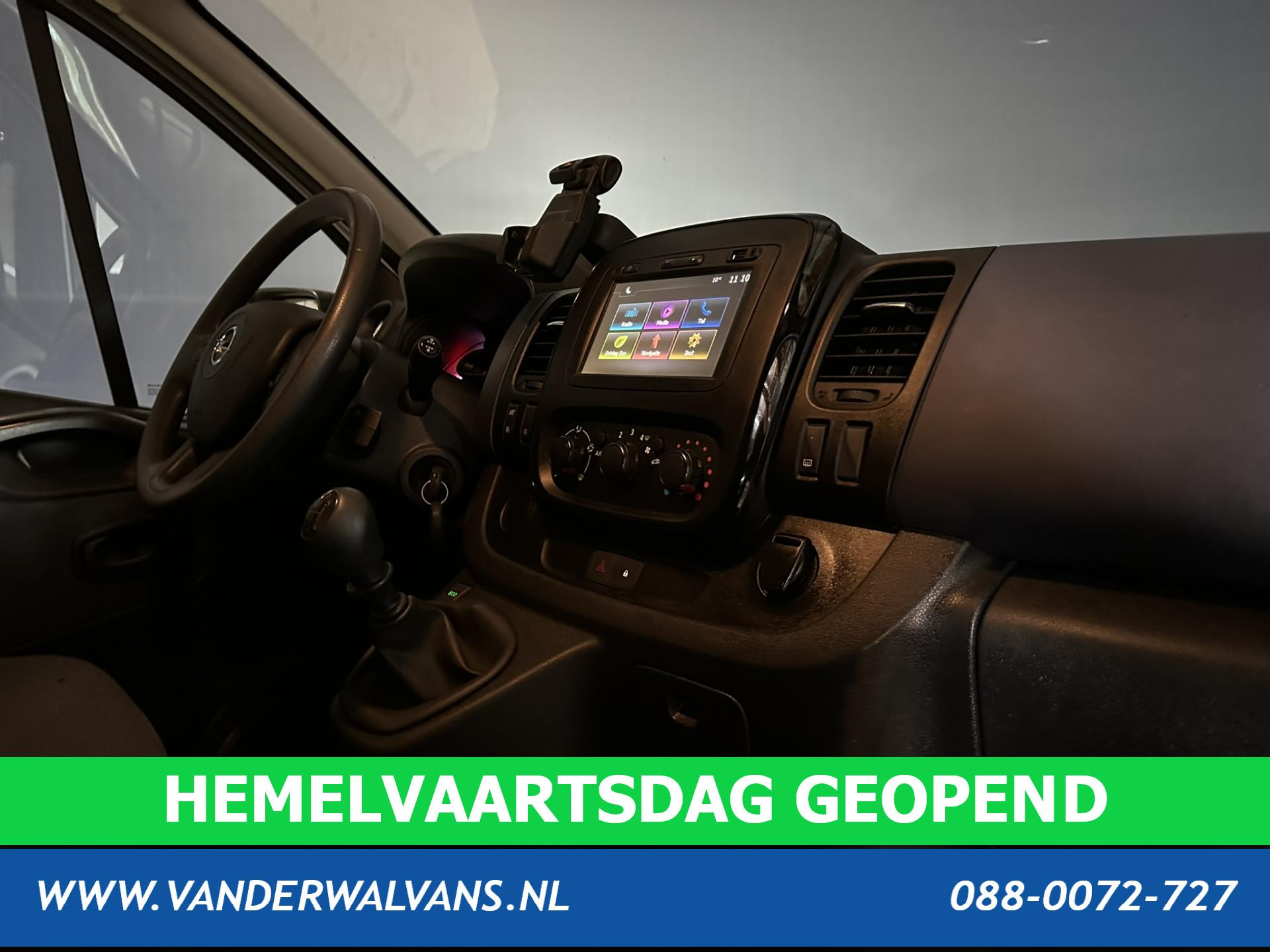 Foto 16 van Opel Vivaro 1.6 CDTI 126pk L2H1 inrichting Euro6 Airco | Navigatie | Camera | Imperiaal | Trap | Trekhaak