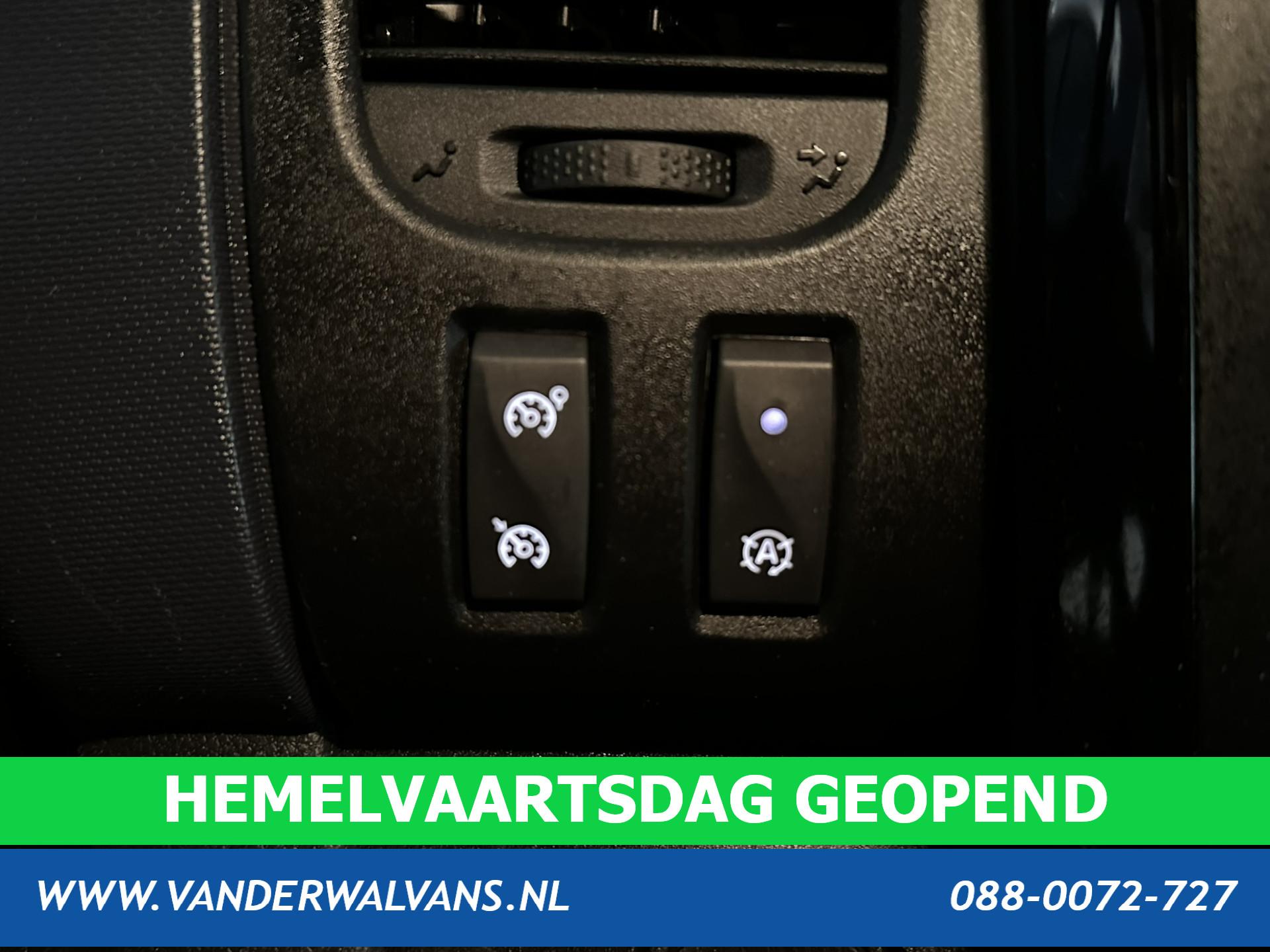 Foto 8 van Opel Vivaro 1.6 CDTI 126pk L2H1 inrichting Euro6 Airco | Navigatie | Camera | Imperiaal | Trap | Trekhaak