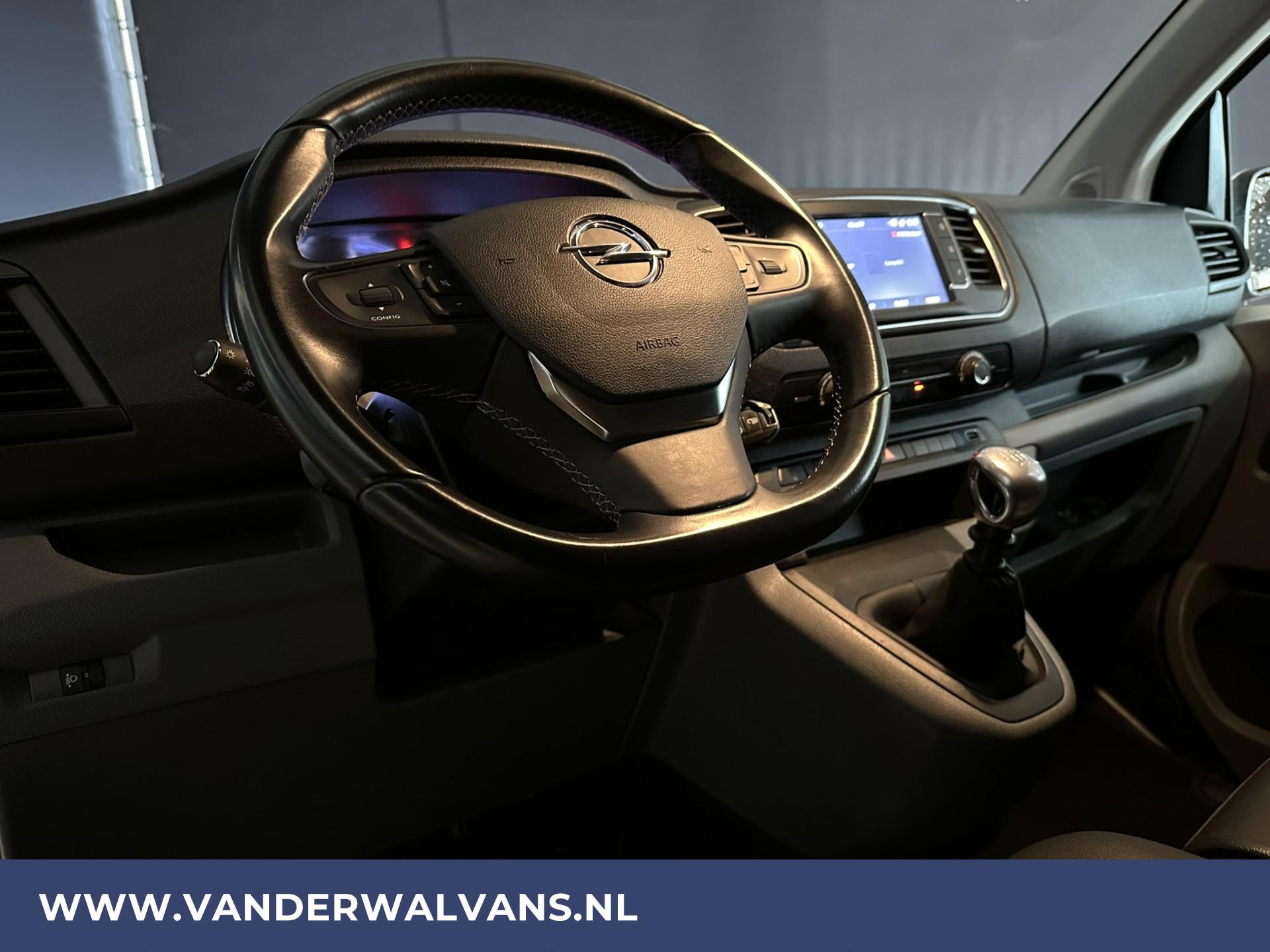 Foto 9 van Opel Vivaro 1.6 CDTI L3H1 XL Euro6 Airco | LED | Cruise | Navigatie | Apple Carplay | Android auto