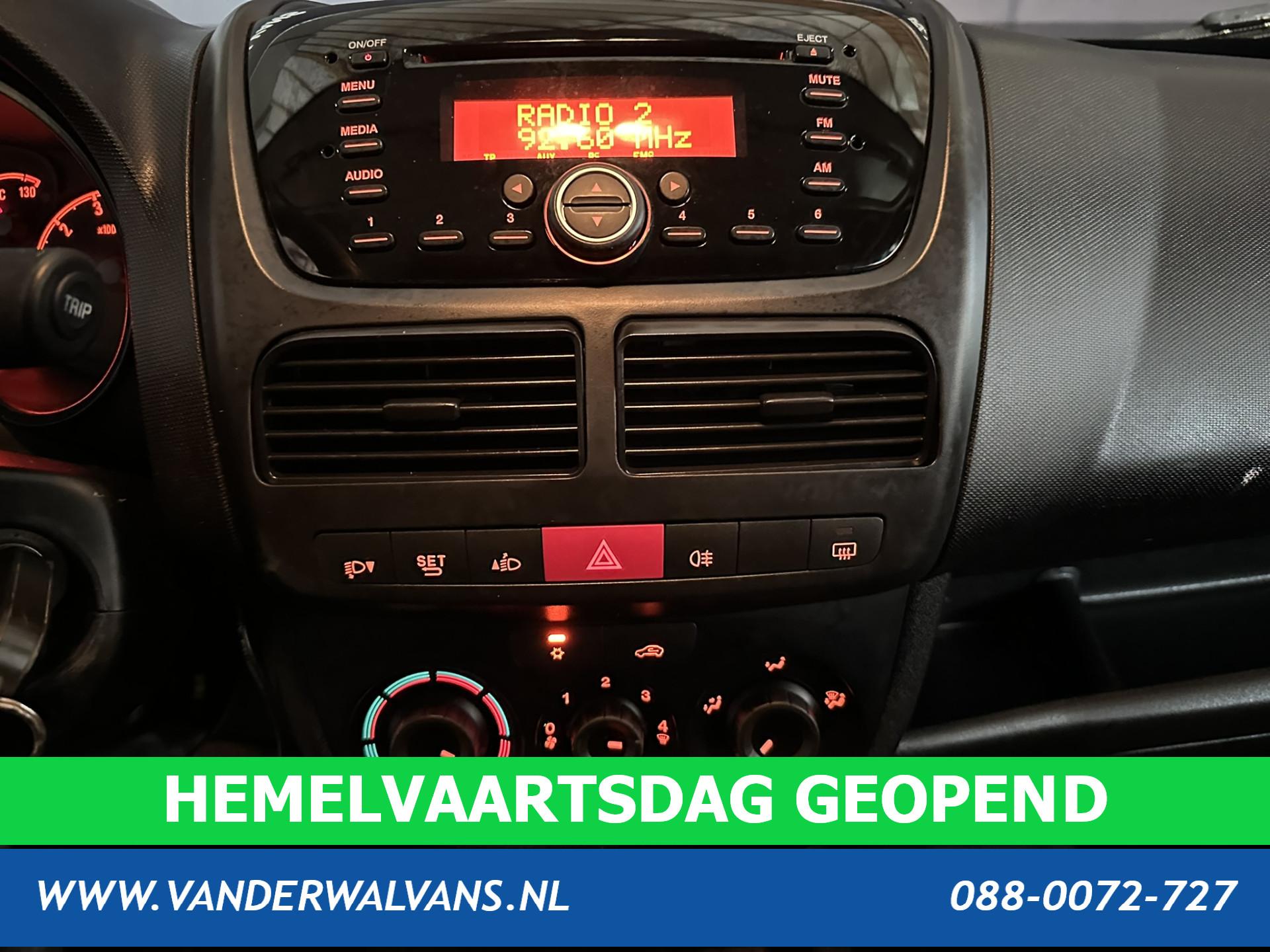 Foto 15 van Opel Combo 1.3 CDTi 96pk L2H1 inrichting Euro6 Airco | Cruisecontrol | Parkeersensoren