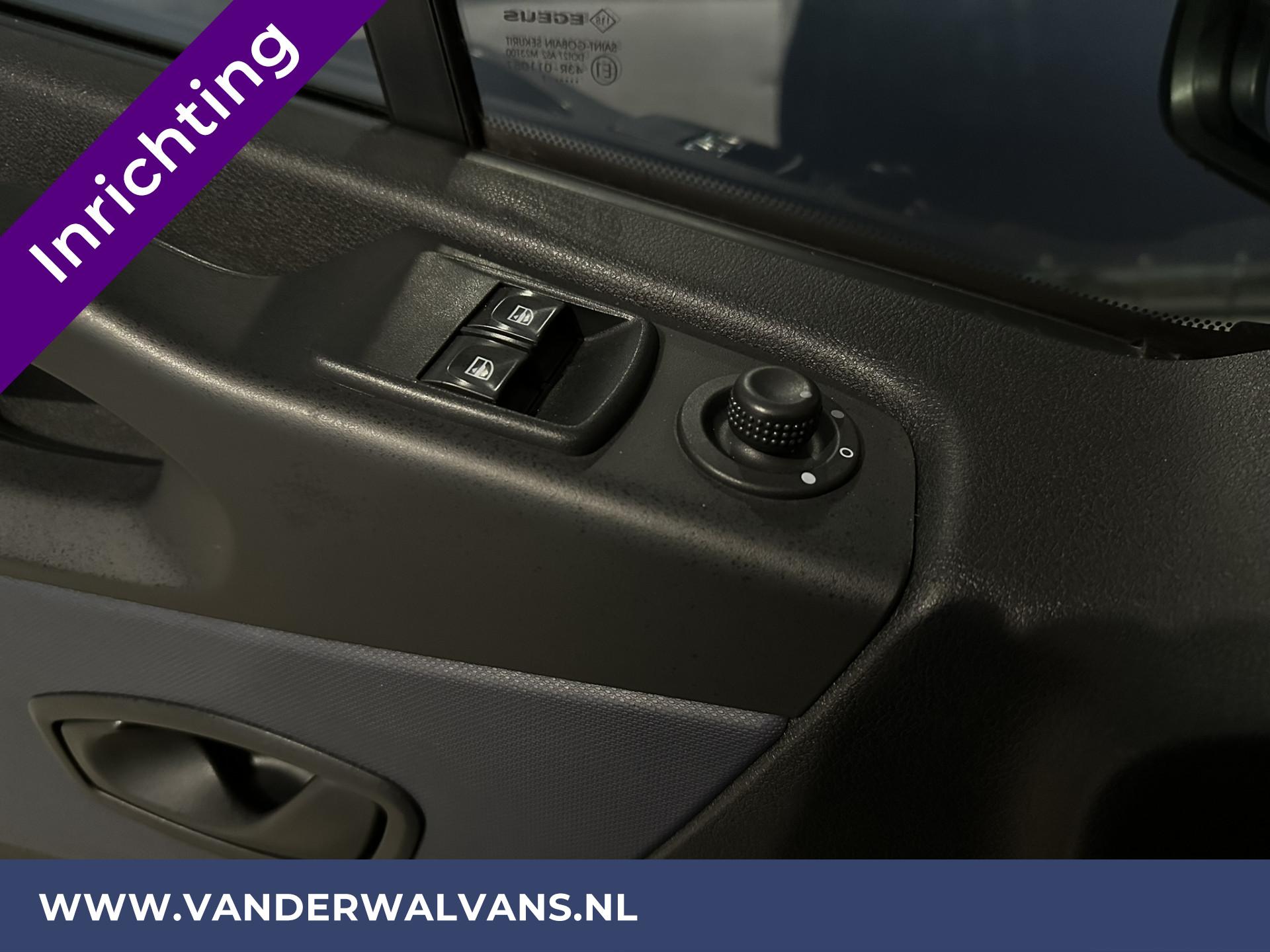 Foto 18 van Opel Vivaro 1.6 CDTI 126pk L2H1 inrichting Euro6 Airco | Imperiaal | Navigatie | Trekhaak |