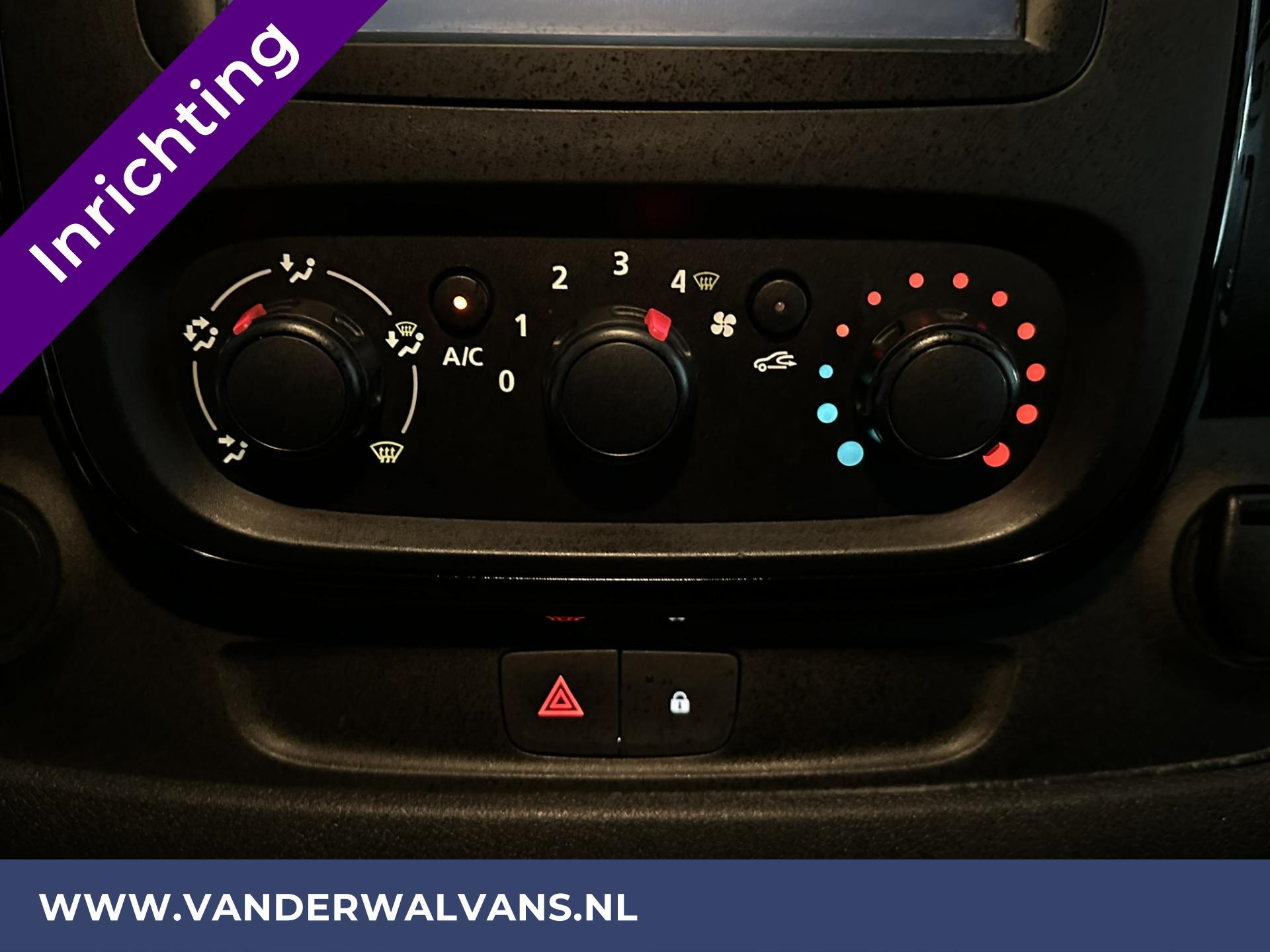 Foto 4 van Opel Vivaro 1.6 CDTI 126pk L2H1 inrichting Euro6 Airco | Imperiaal | Navigatie | Trekhaak |