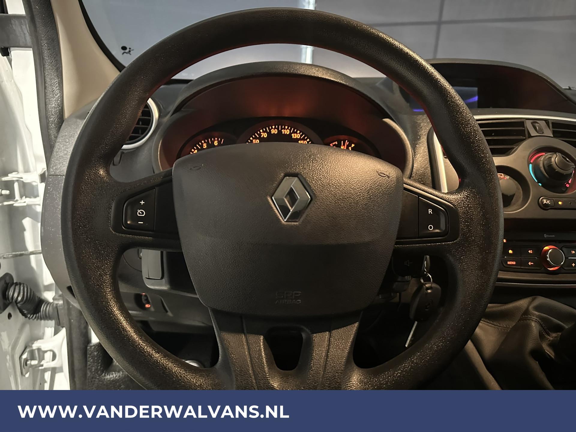 Foto 14 van Renault Kangoo 1.5 dCi 90pk L2H1 Maxi Euro6 Airco | Imperiaal | Trekhaak | Navigatie | Cruisecontrol