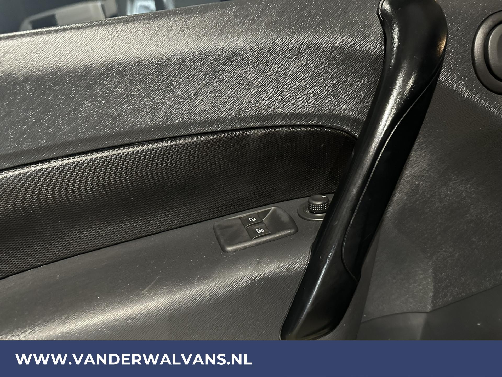 Foto 17 van Renault Kangoo 1.5 dCi 90pk L2H1 Maxi Euro6 Airco | Imperiaal | Trekhaak | Navigatie | Cruisecontrol