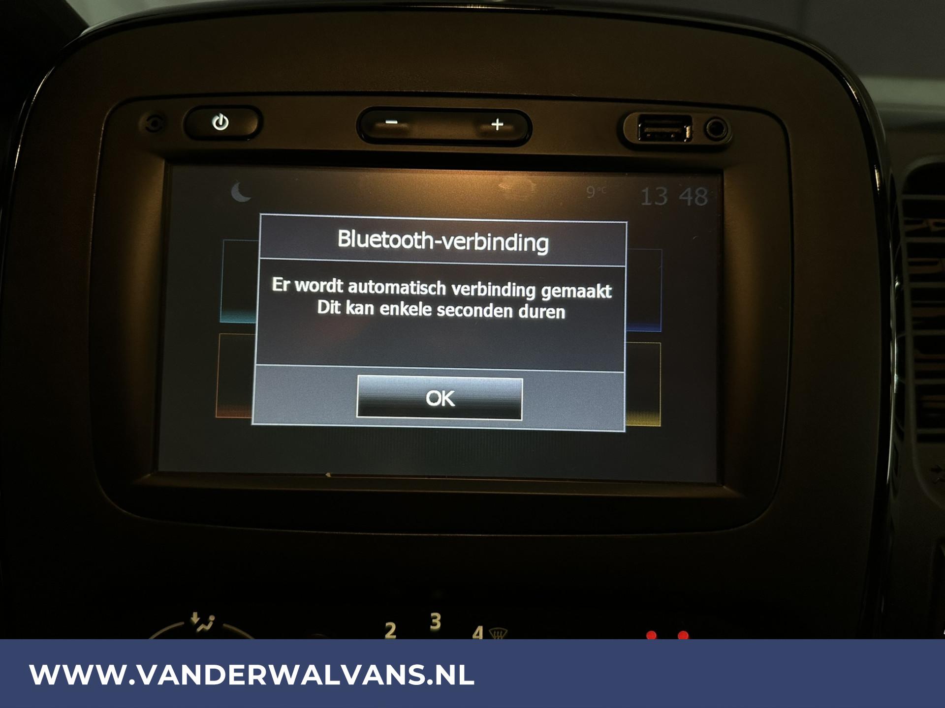 Foto 18 van Opel Vivaro 1.6 CDTI 146pk L2H1 Euro6 Airco | Camera | Navigatie | Trekhaak