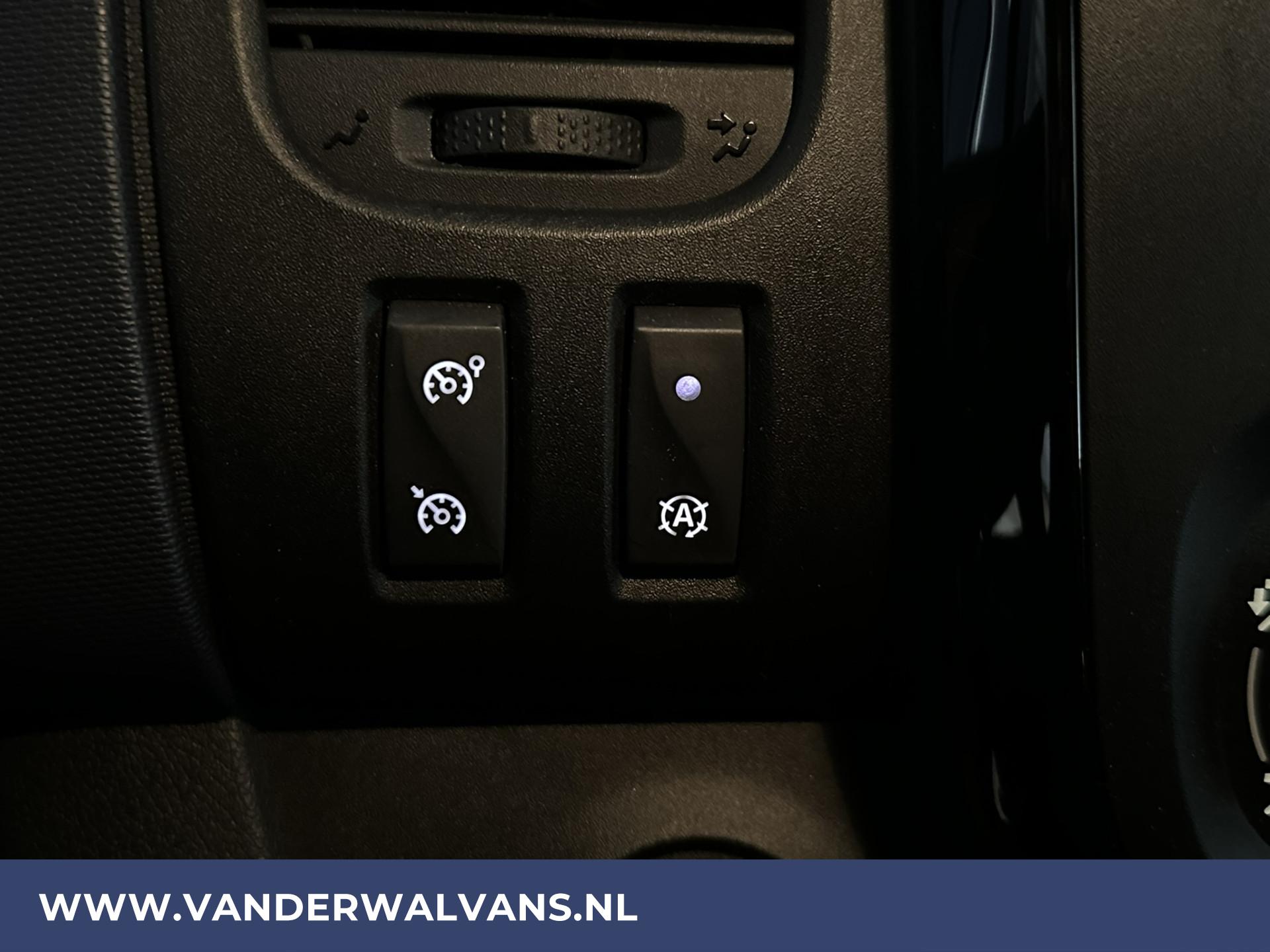 Foto 7 van Opel Vivaro 1.6 CDTI 146pk L2H1 Euro6 Airco | Camera | Navigatie | Trekhaak
