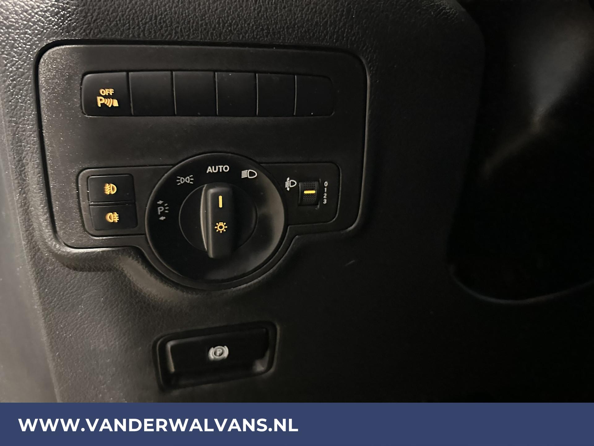 Foto 20 van Mercedes-Benz Vito 116 CDI 163pk L3H1 XL Euro6 Airco | Navigatie | Camera | cruisecontrol | Apple Carplay