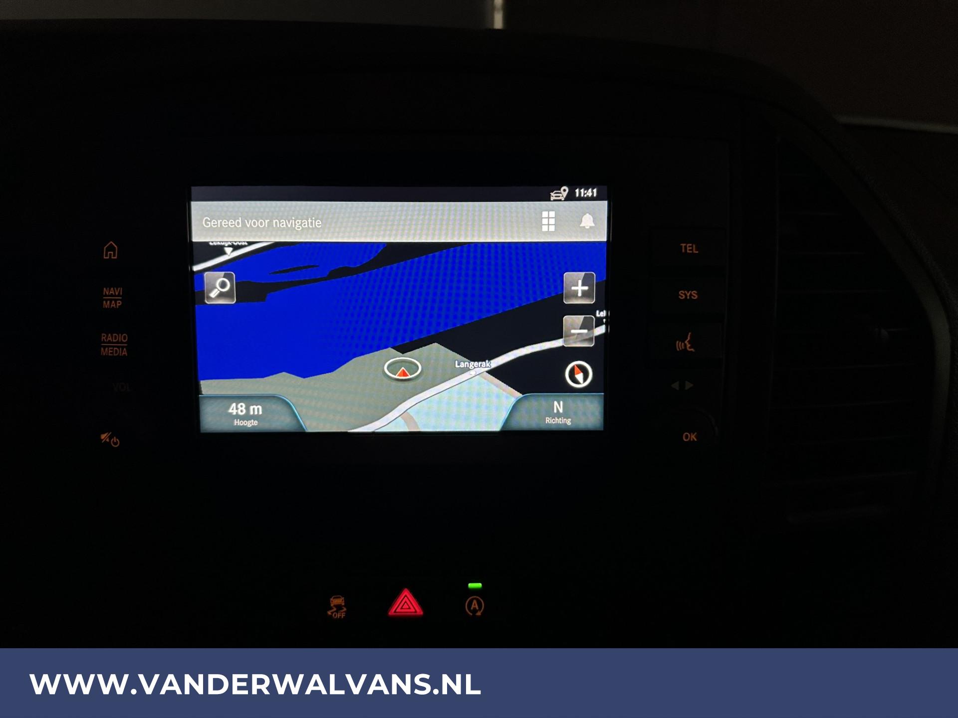 Foto 5 van Mercedes-Benz Vito 116 CDI 163pk L3H1 XL Euro6 Airco | Navigatie | Camera | cruisecontrol | Apple Carplay