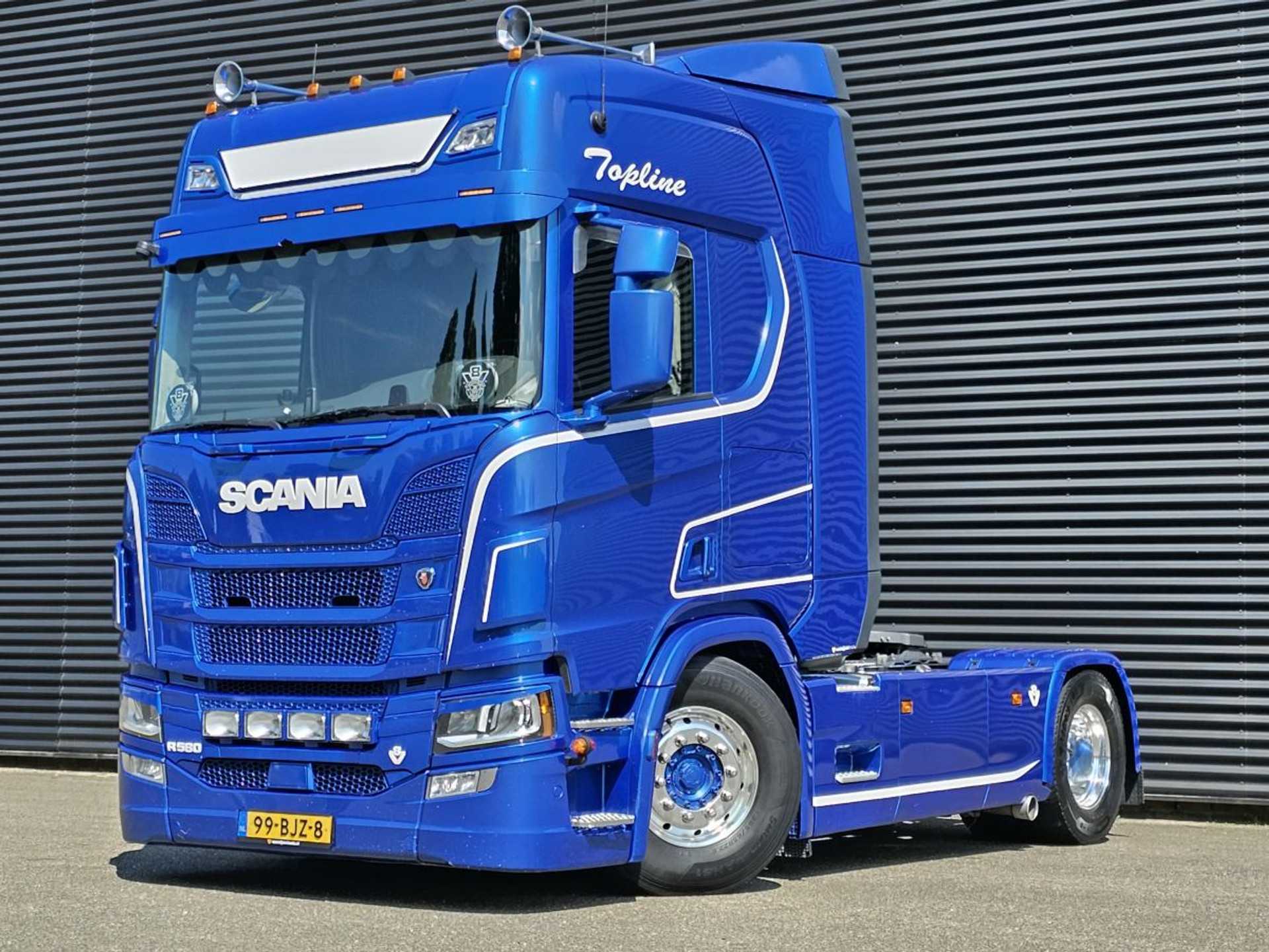 Scania R580 V8 / MANUAL / RETARDER / HYDRAULIC / SPECIAL INTERIOR