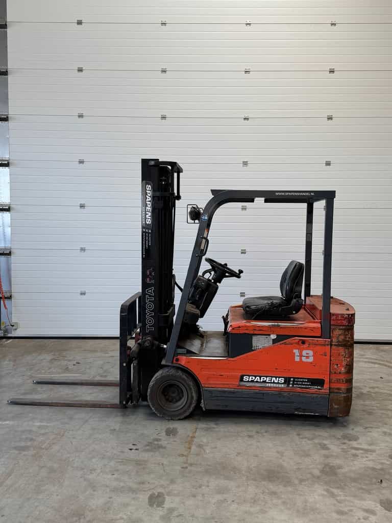 Toyota 1800KG Electro sideshift heftruck