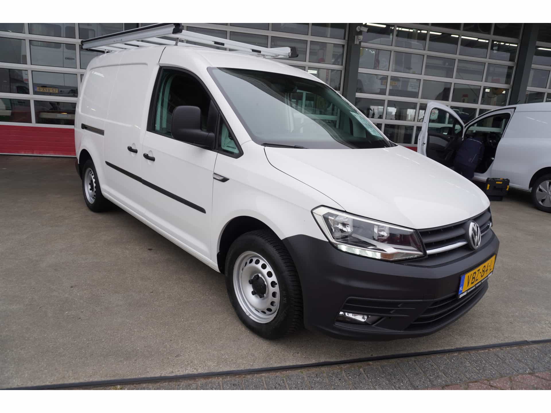 Volkswagen Caddy 2.0 TDI L2H1 BMT Maxi Comfortline