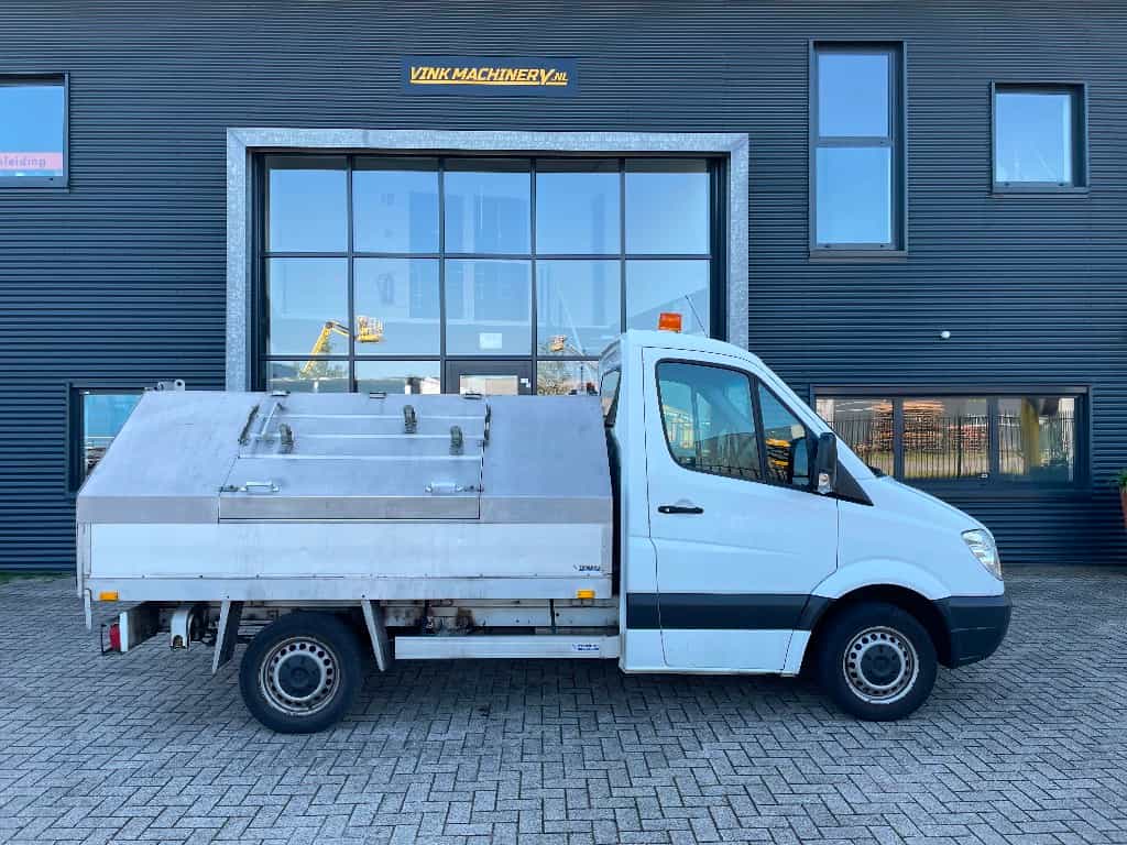 Mercedes-Benz Vuilnisauto 213CDI