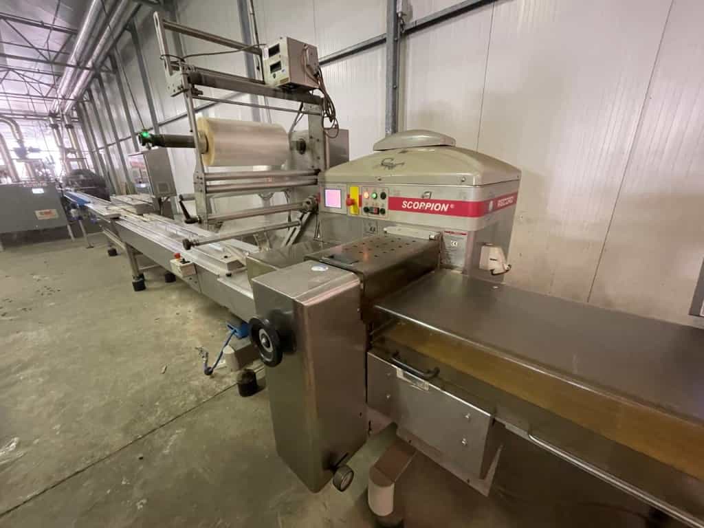 Record Scorpion E SE flowpackmachine met inliner