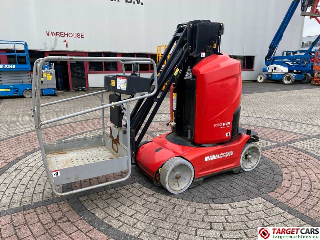 Manitou 100VJR Evolution Vertical Mast Work Lift 990cm