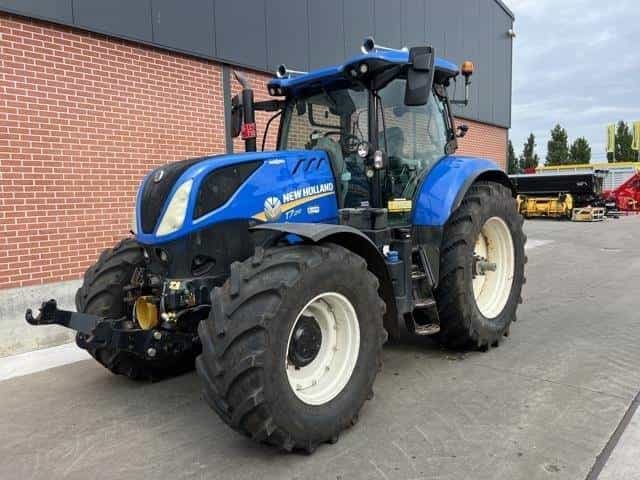 New Holland T7.210AC