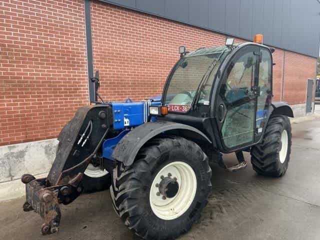 New Holland LM7.35