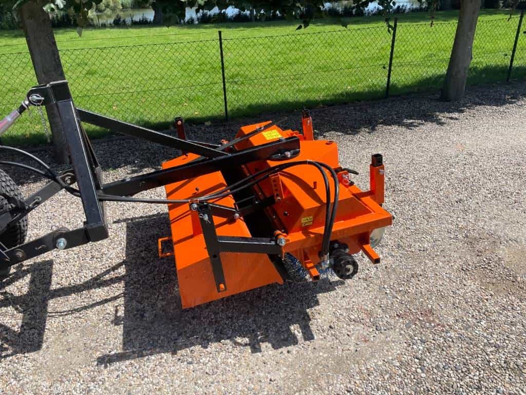 Veegmachine VG125 voor Minitractor / Mini tractor
