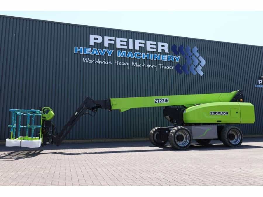 Zoomlion ZT22JE Fully Electric Lithium-Powered, 4x4 Rough T