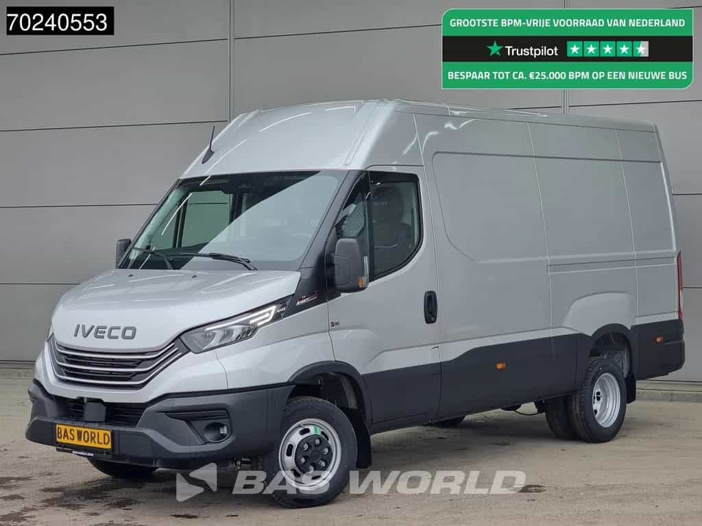 Iveco Daily 35C21 3.0L Automaat 210PK L2H2 2025-model Dubbellucht 3,5t Trekgewicht LED ACC Navi Airco Camera Euro6 L2 12m3 Airco
