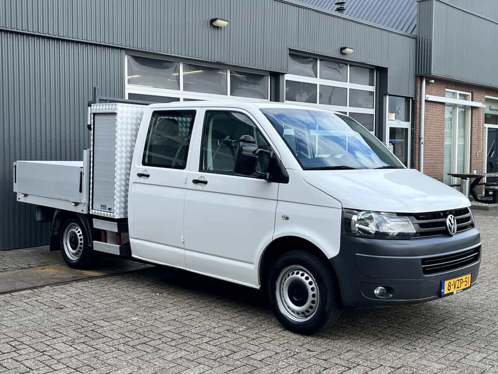 Volkswagen Transporter 2.0 L2H1 DC Benzine Open laadbak Airco Trekhaak 2000kg trekgewicht Pick-up Elektrische ramen 6-Persoons 1e eigenaar Pick-up Btw en Bpm vrij voor particulier gebruik!!