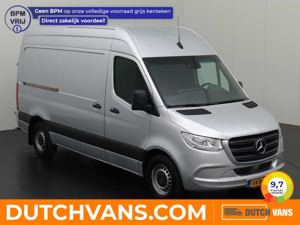 Mercedes-Benz Sprinter 317CDI 9G-Tronic Automaat L2H2 | 3500Kg Trekhaak | Navigatie | Camera | Airo | Cruise | 3-Persoons