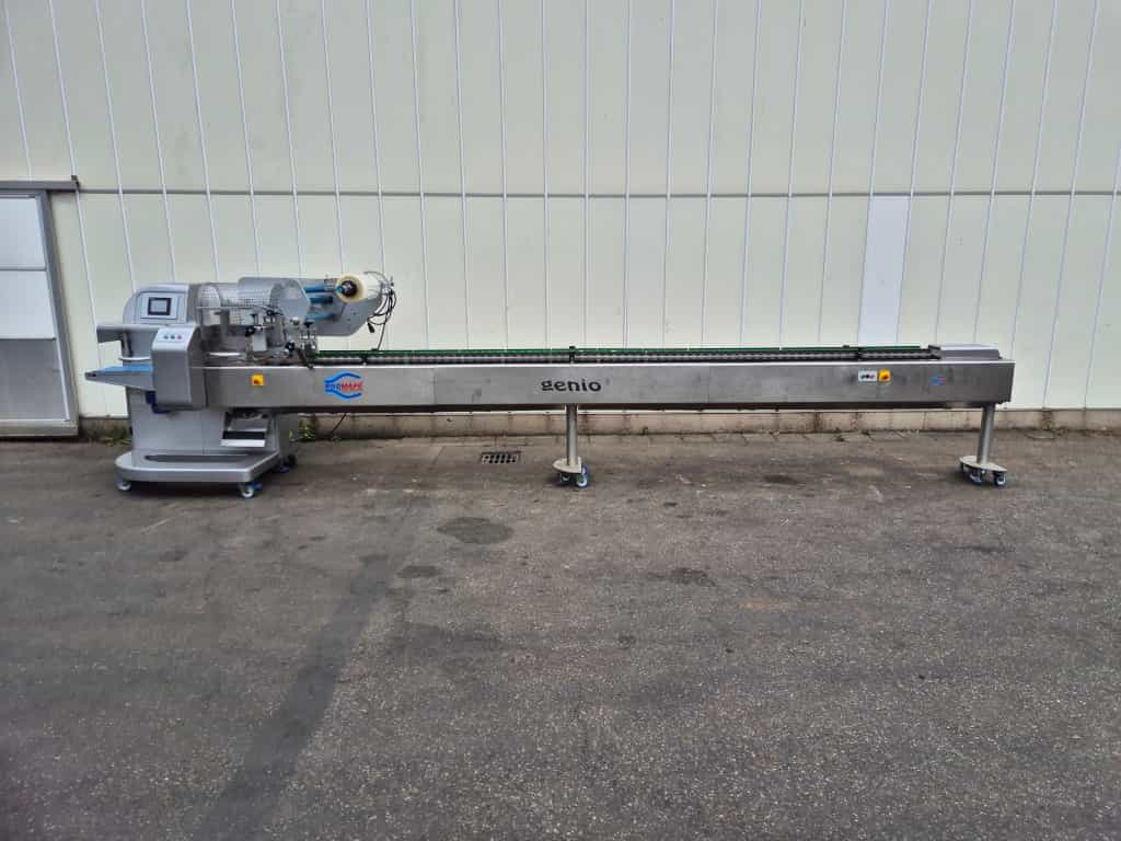 RGD VR-6 Genio flowpackmachine voor losse kwetsbare producten zoals courgettes en aubergines