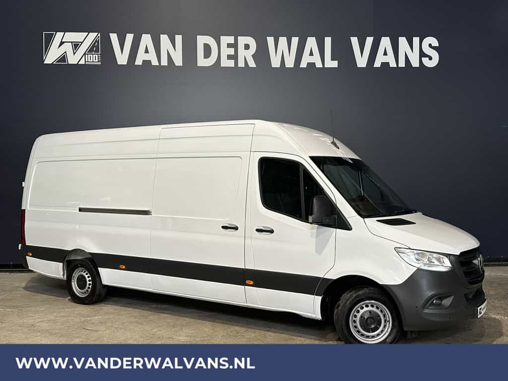 Mercedes-Benz Sprinter 315 CDI 150pk L3H2 Euro6 Airco | 360 graden Camera | Navigatie | Apple Carplay | Android Auto Cruisecontrol, Chauffeursstoel, Parkeersensoren, Stoelverwarming, Bijrijdersbank