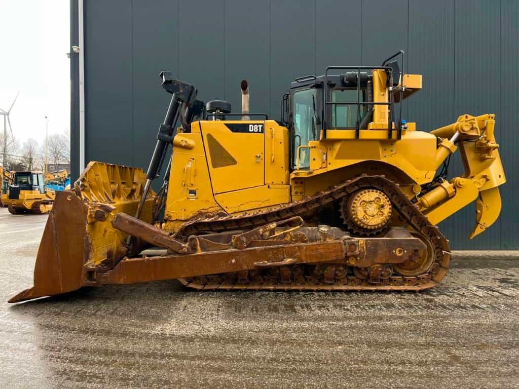 CAT D8T - CE - New Ripper