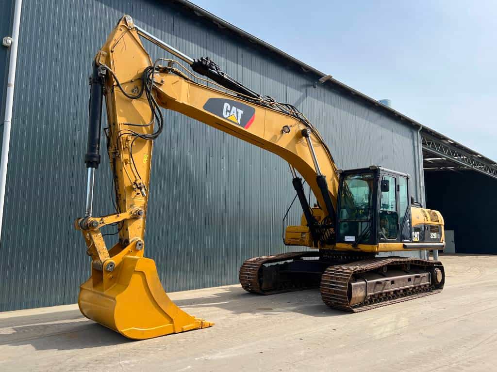 CAT 329 D LN
