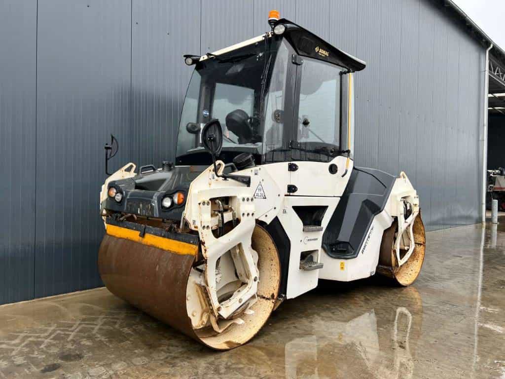 Bomag BW 151 AD-5