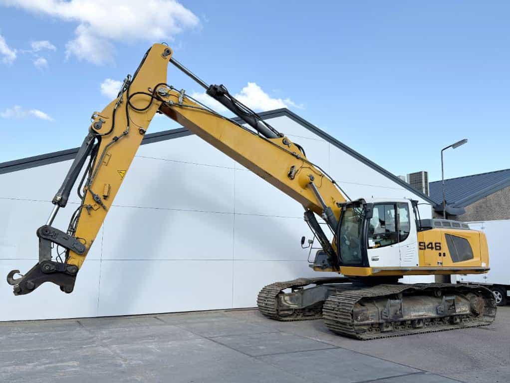 Liebherr R946 SHD - 11 Meter / Dutch Machine / Auto Lube