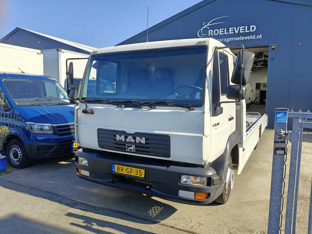 Man L2000 OPRIJTRUCK AUTOTRANSPORTER, OPRIJWAGEN , AUTOAMBULANCE