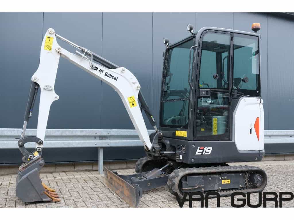 Bobcat E19 | 2023 | 477h