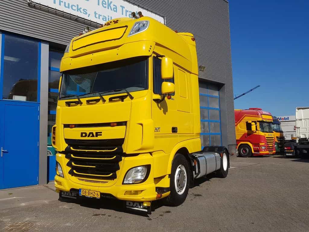 DAF XF 460 SSC Night Airco Special Interior 711 DKM truck tractor