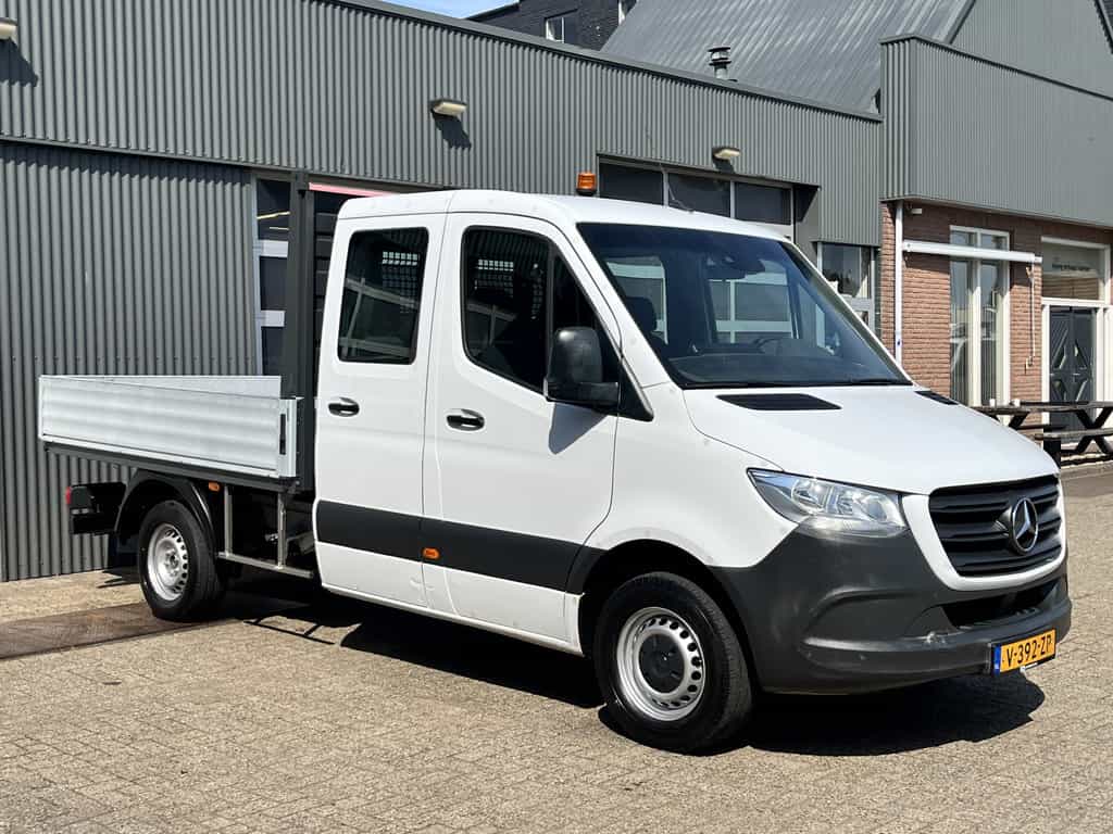 Mercedes-Benz Sprinter 314 2.2 CDI DC Openlaadbak Airco Cruise controle Trekhaak 3500kg 6-Persoons Camera Navigatie Apple carplay open laadbak Pick-up Euro 6 P-up bakwagen