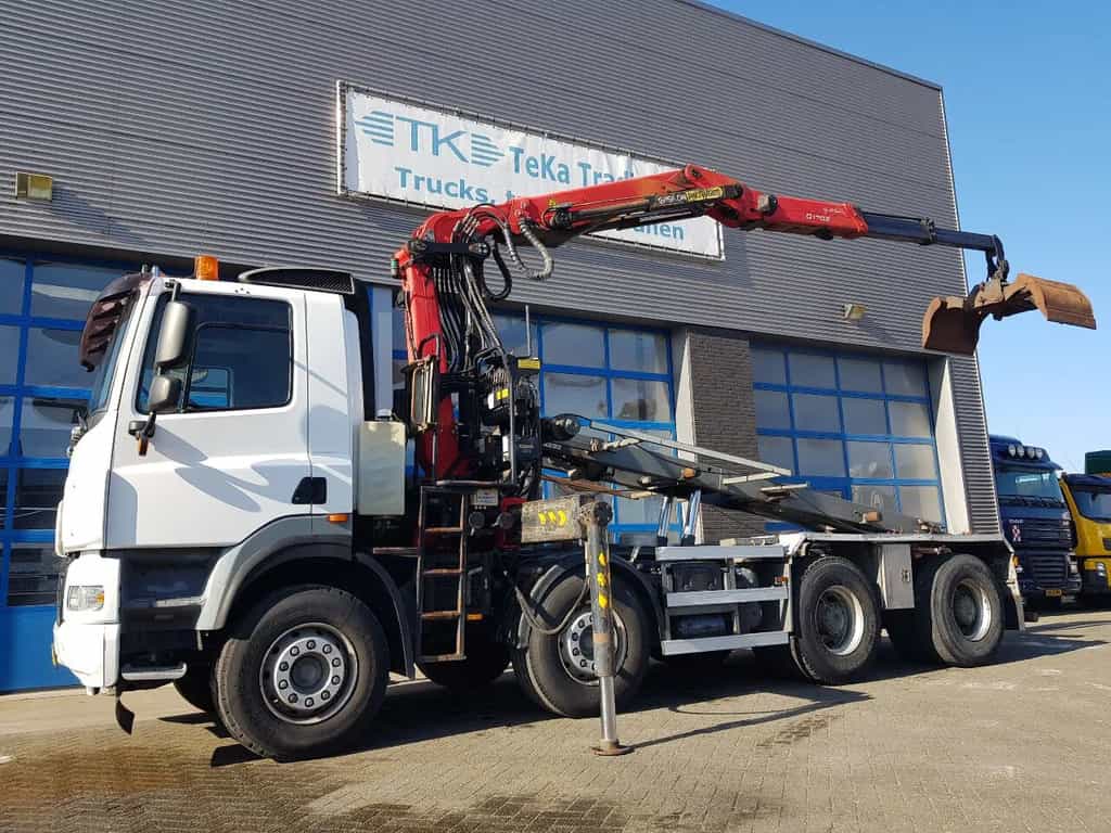 GINAF X 4241 S 8x4 NCH Z-Crane Epsilon Palfinger Q170Z88 cable system truck
