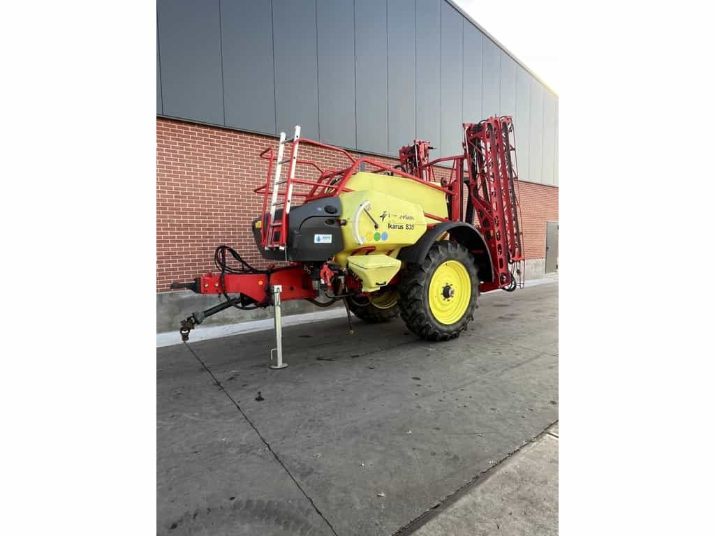 Kverneland IKARUS S38