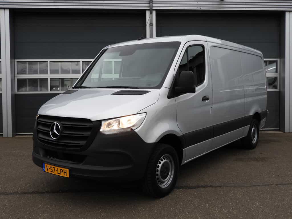 Mercedes-Benz Sprinter 315 1.9 CDI L2H1 RWD AIRCO | MBUX | CAMERA | TREKHAAK