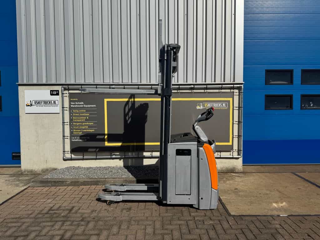 VS-22359 Elektrische triplex stapelaar Still 5316mm initiele lift