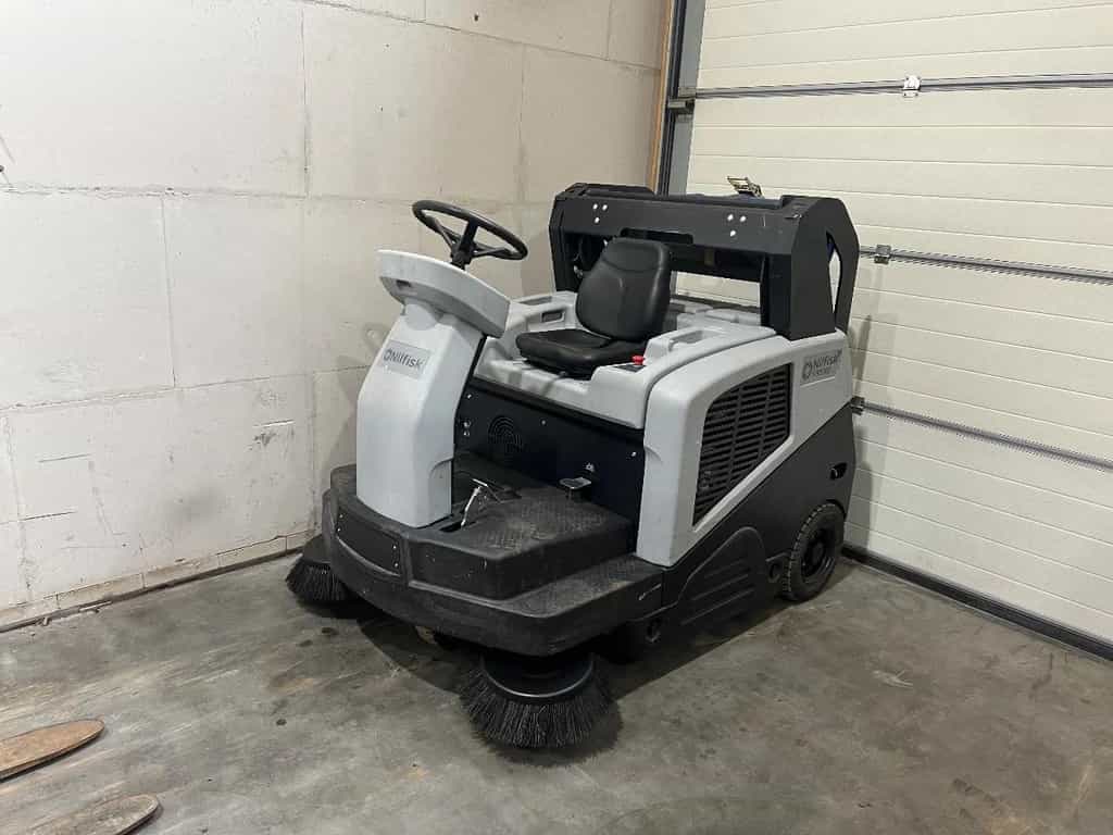 Nilfisk SW5500 opzit veegmachine Hybride LPG 2017 HL1043