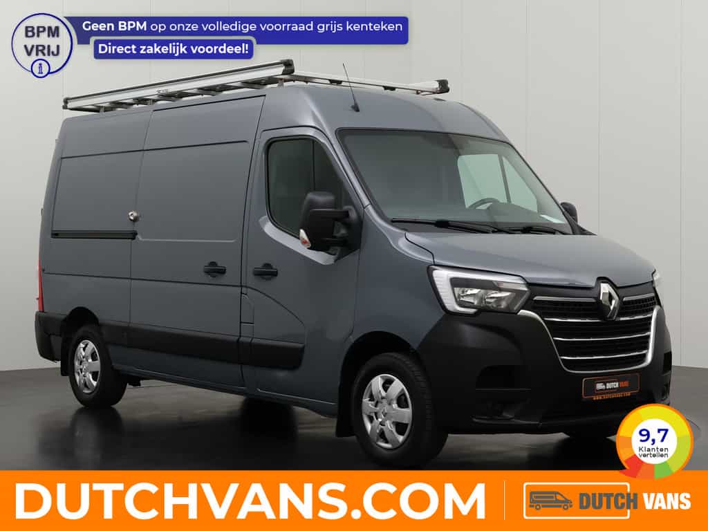 Renault Master 2.3DCi 135PK L2H2 | Imperiaal | Trekhaak | Navigatie | 3-Persoons | Airco | Cruise